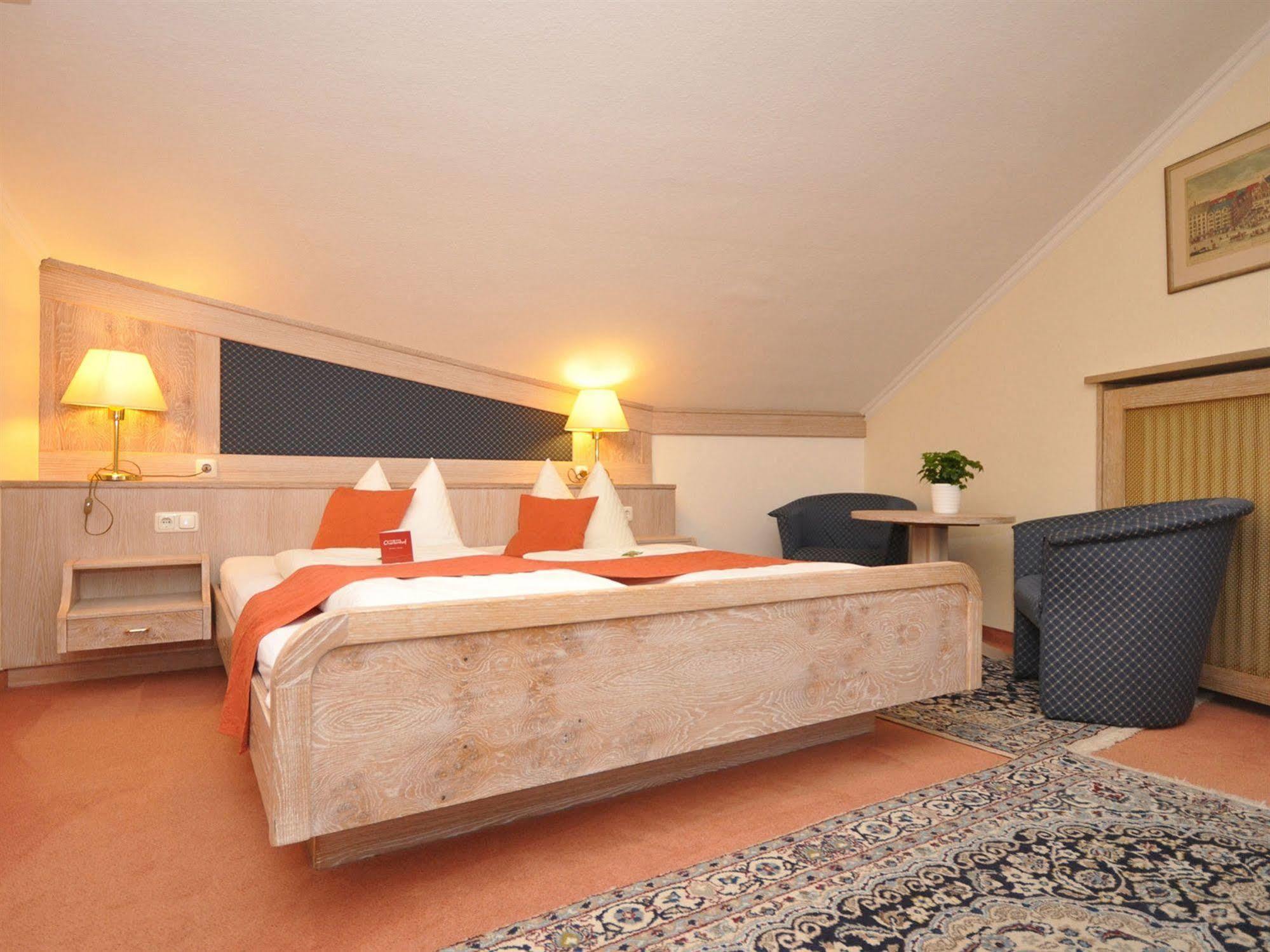 Hotel Quellenhof Bad Wiessee Exterior photo